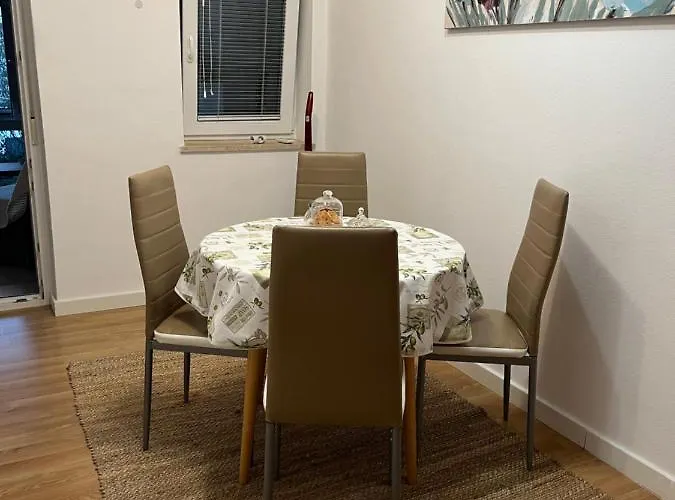 Apartment Pula * Πούλα